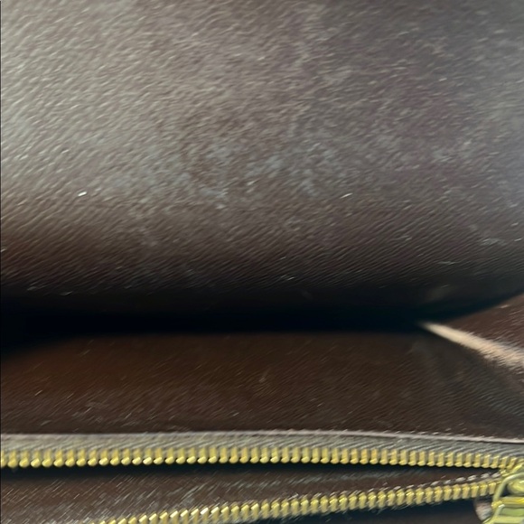 Louis Vuitton Damier Ebene canvas International Wallet. P43 - Picture 9 of 16